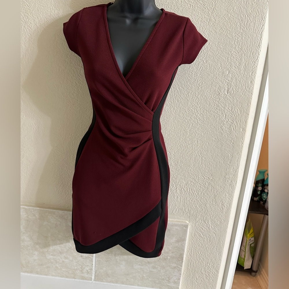 Almost famous dress XS
